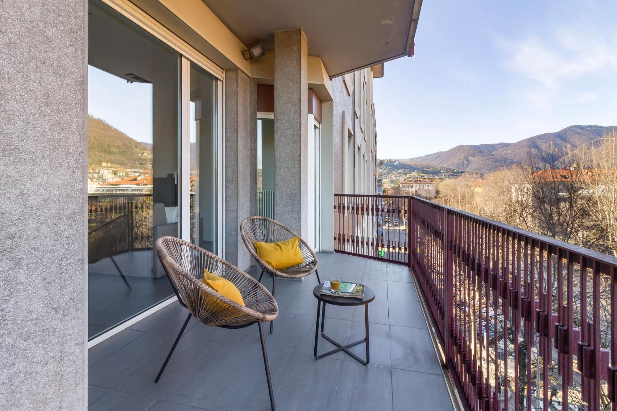 Cathedral View Trilocale Apartment Como Exterior photo